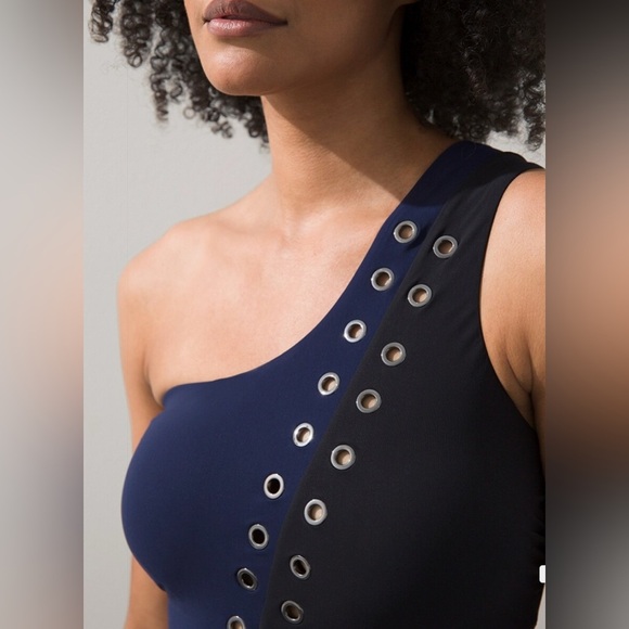 NEW AMORESSA SWIMWEAR - One-Shoulder One-Piece Swimsuit - Picture 2 of 5